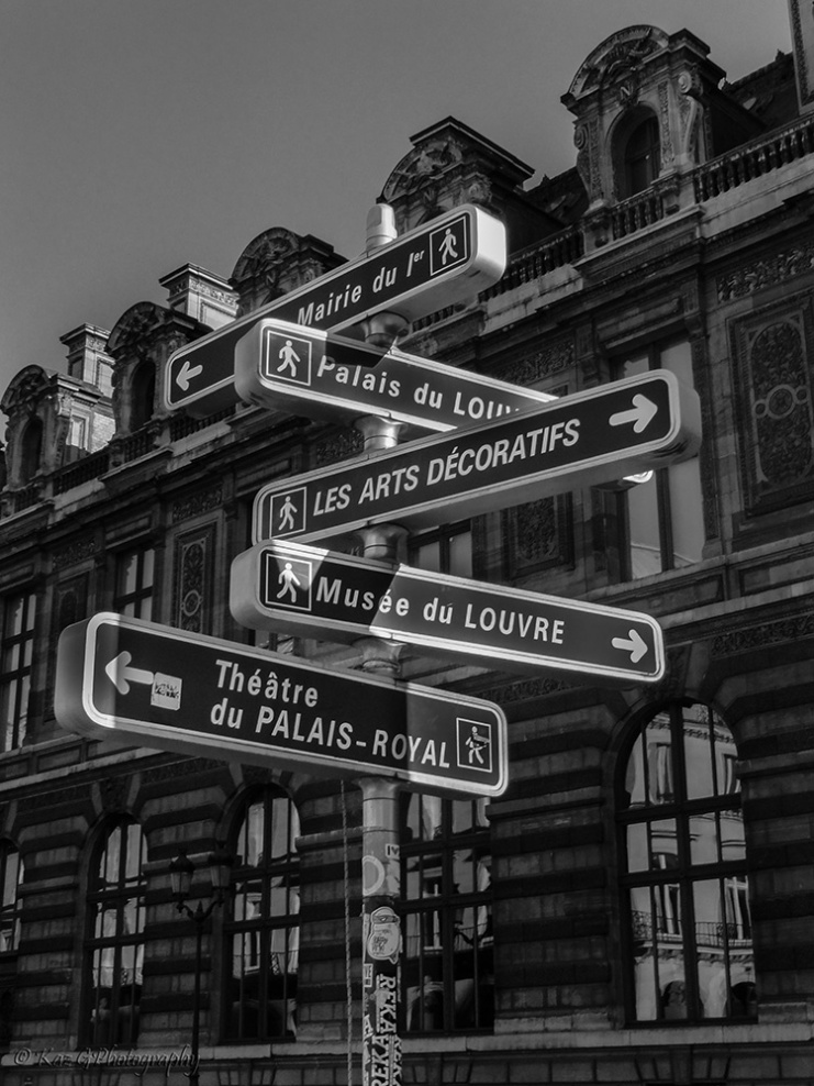Paris-street-sign